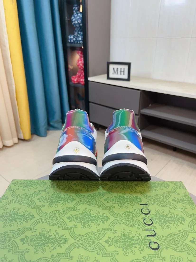 Factory price 420🌹🌹GUCCI [Gucci] New high-end brand of men's shoes, the latest fashionable casual men's shoes, trendy and versatile, relaxed and sporty style, uppers imported from Italy, first-layer cowhide, genuine leather lining and ultra-fine workmanship. Original personalized fashionable rubber wear-resistant outsole, light and comfortable on the foot, size 38-44